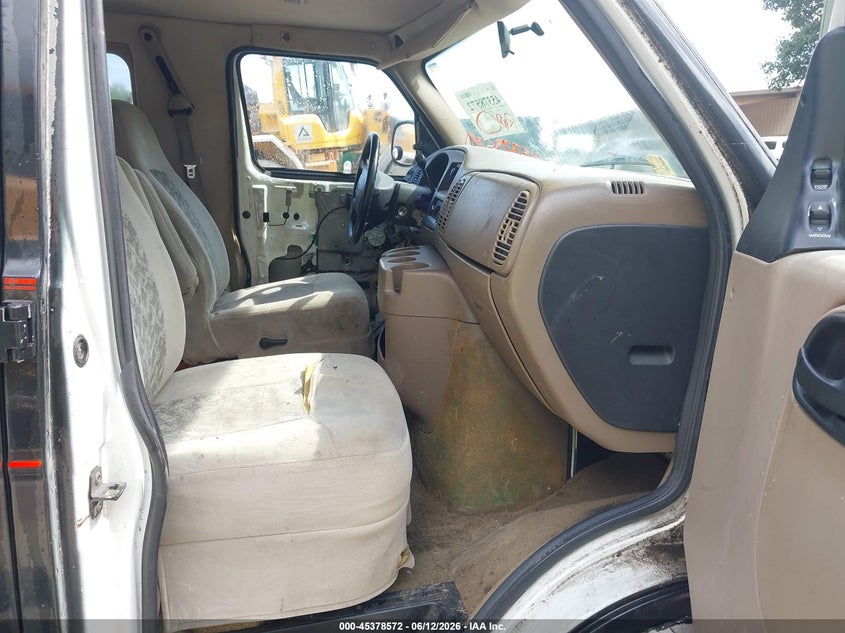 2003 Dodge Ram van VIN 2D6WB11X03K528530 IAAI salvage auction — NORMAL WEAR, Clear (Tennessee), sold $475 on 2026-07-08 (photo 5)