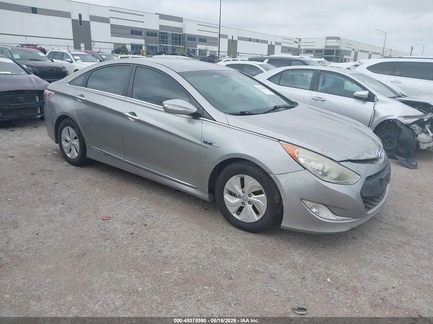2013 Hyundai Sonata VIN KMHEC4A47DA082567 IAAI salvage auction — FRONT END, Salvage (Texas), sold $900 on 2026-07-07 (photo 1)