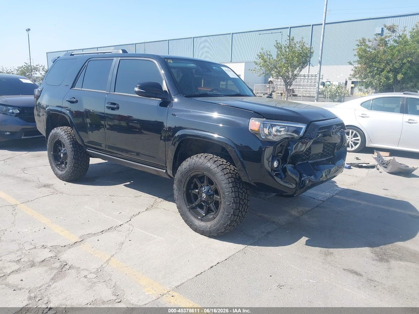 2024 Toyota 4runner VIN JTENU5JR7R6286018 IAAI salvage auction — FRONT & REAR, Salvage (California), sold $9,300 on 2026-07-29 (photo 1)