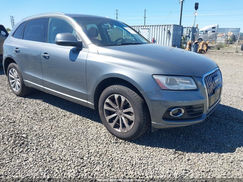 2013 Audi Q5 VIN WA1LFAFP5DA030272 IAAI salvage auction — NORMAL WEAR, Salvage Title, sold $1,825 on 2026-07-27 (photo 1)