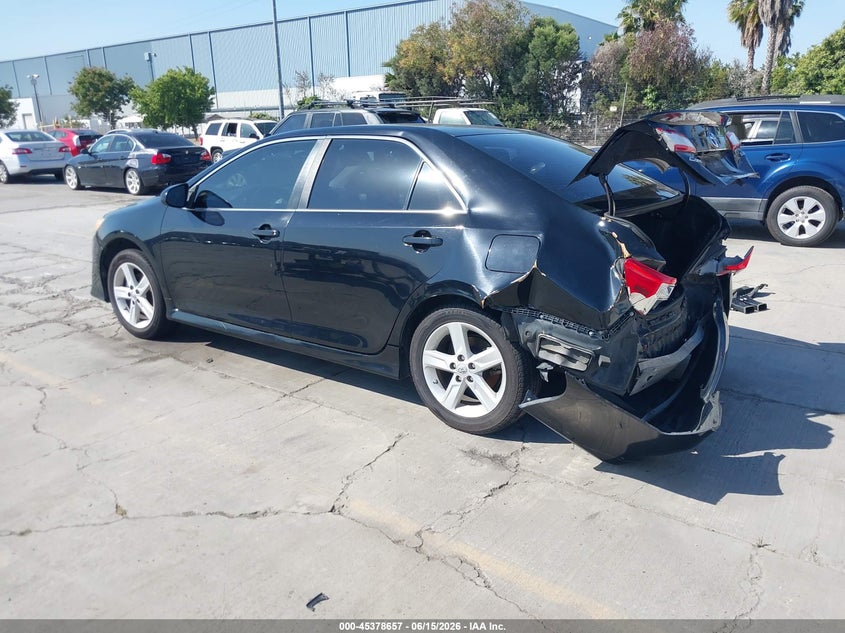 2014 Toyota Camry VIN 4T1BF1FKXEU430538 IAAI salvage auction — REAR END, Salvage (California), sold $1,350 on 2026-08-03 (photo 3)