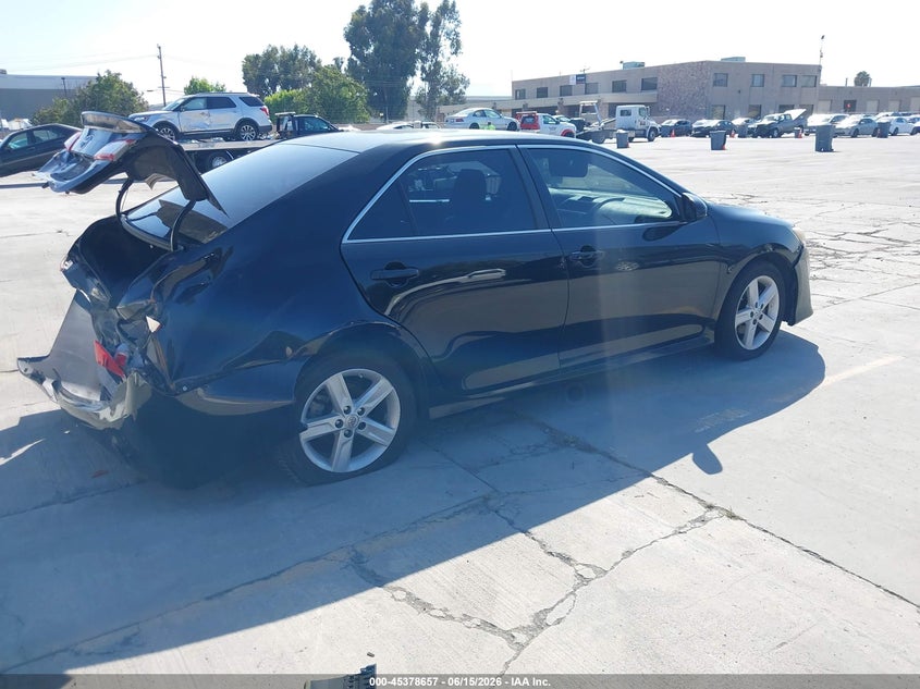 2014 Toyota Camry VIN 4T1BF1FKXEU430538 IAAI salvage auction — REAR END, Salvage (California), sold $1,350 on 2026-08-03 (photo 4)