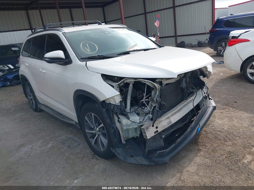 2017 Toyota Highlander VIN 5TDKZRFH7HS510774 IAAI salvage auction — FRONT END, Salvage (Texas), sold $5,050 on 2026-07-21 (photo 1)