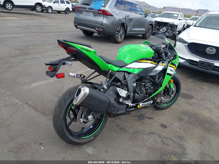 2025 Kawasaki Zx VIN JKBZXJK12SA009171 IAAI salvage auction — LEFT SIDE, Salvage Title, sold $3,050 on 2026-07-21 (photo 4)