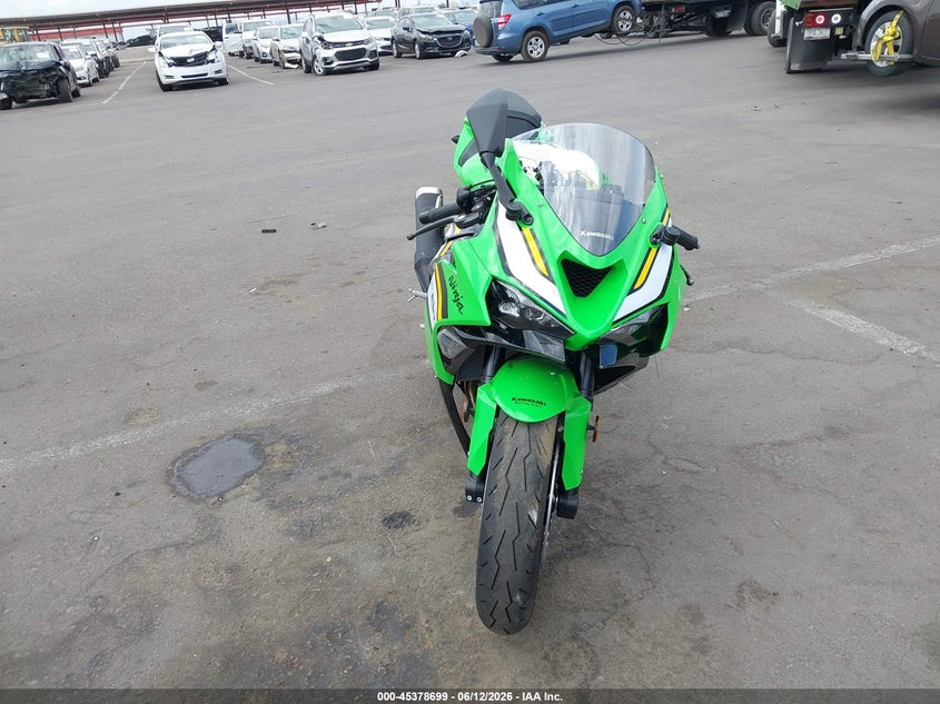 2025 Kawasaki Zx VIN JKBZXJK12SA009171 IAAI salvage auction — LEFT SIDE, Salvage Title, sold $3,050 on 2026-07-21 (photo 5)