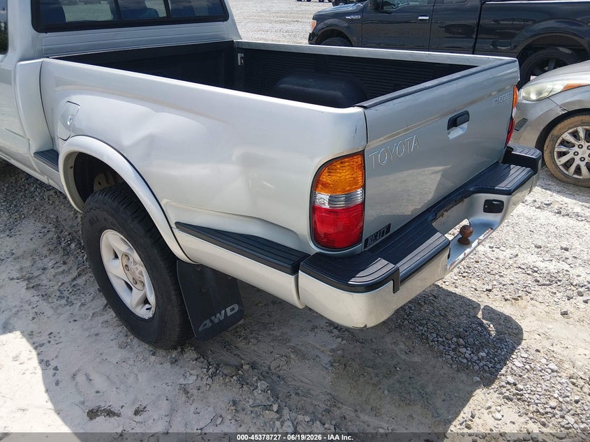 2001 Toyota Tacoma VIN 5TEWM72N71Z819489 IAAI salvage auction — NORMAL WEAR, Clear (Tennessee), sold $5,750 on 2026-07-06 (photo 3)
