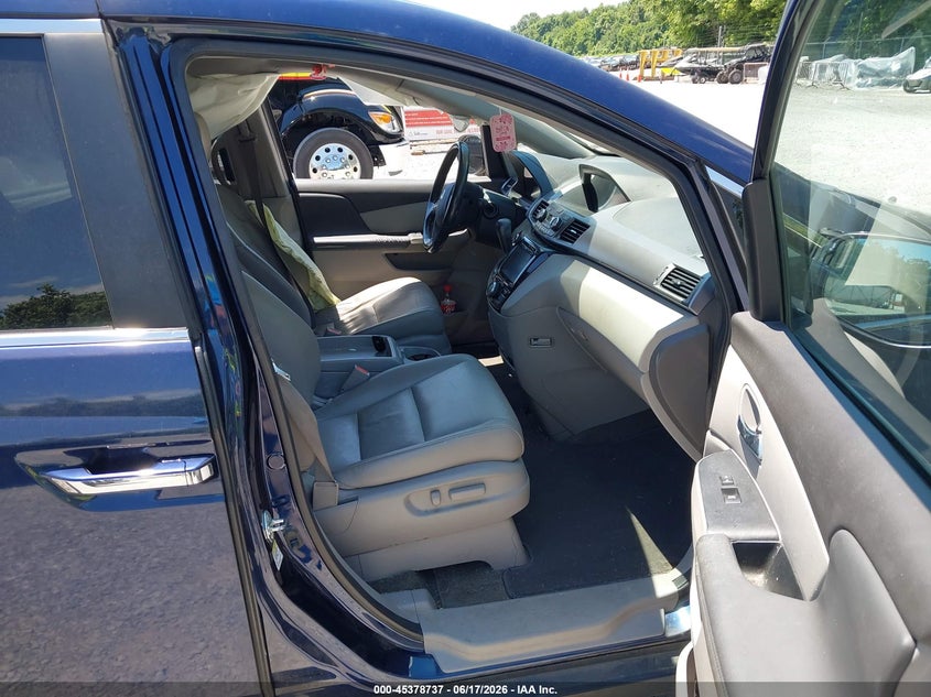 2014 Honda Odyssey VIN 5FNRL5H66EB133245 IAAI salvage auction — LEFT SIDE, Salvage Title, sold $825 on 2026-07-23 (photo 5)