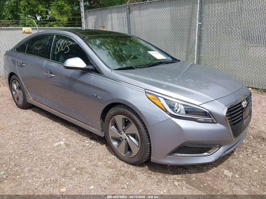 2016 Hyundai Sonata VIN KMHE34L12GA023224 IAAI salvage auction — UNKNOWN, Clear (Wisconsin), sold $475 on 2026-07-22 (photo 1)