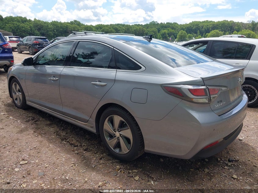 2016 Hyundai Sonata VIN KMHE34L12GA023224 IAAI salvage auction — UNKNOWN, Clear (Wisconsin), sold $475 on 2026-07-22 (photo 3)
