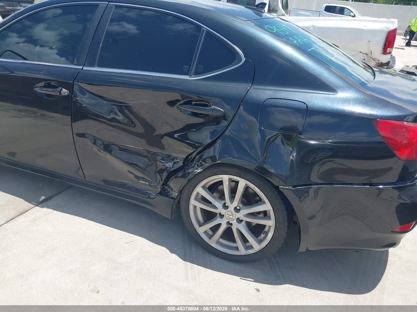 2007 Lexus Is 350 VIN JTHBE262772011511 IAAI salvage auction — SIDE, Salvage (Texas), sold $1,150 on 2026-07-31 (photo 6)