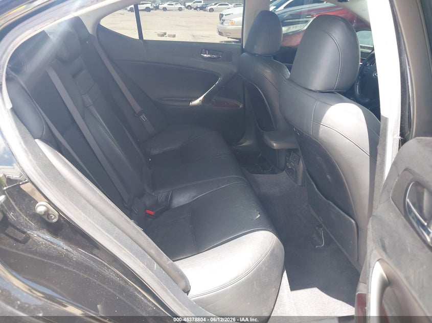 2007 Lexus Is 350 VIN JTHBE262772011511 IAAI salvage auction — SIDE, Salvage (Texas), sold $1,150 on 2026-07-31 (photo 8)