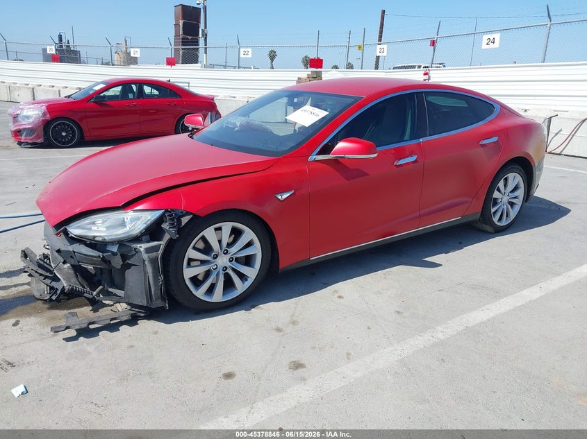 2013 Tesla Model s VIN 5YJSA1CN5DFP27368 IAAI salvage auction — FRONT & REAR, Salvage (California), sold $850 on 2026-07-08 (photo 2)