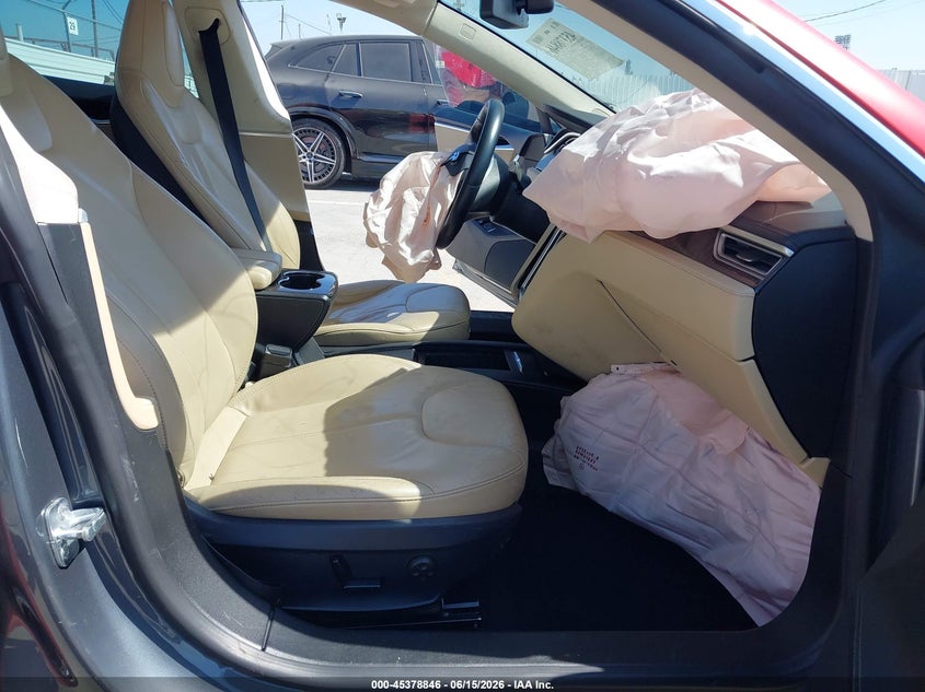 2013 Tesla Model s VIN 5YJSA1CN5DFP27368 IAAI salvage auction — FRONT & REAR, Salvage (California), sold $850 on 2026-07-08 (photo 5)