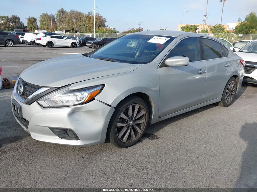 2017 Nissan Altima VIN 1N4AL3AP7HC198939 IAAI salvage auction — RIGHT SIDE, Salvage (California), sold $1,050 on 2026-07-09 (photo 2)