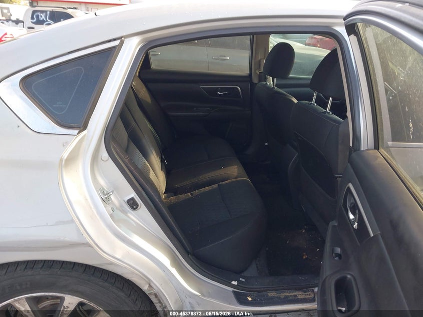 2017 Nissan Altima VIN 1N4AL3AP7HC198939 IAAI salvage auction — RIGHT SIDE, Salvage (California), sold $1,050 on 2026-07-09 (photo 8)