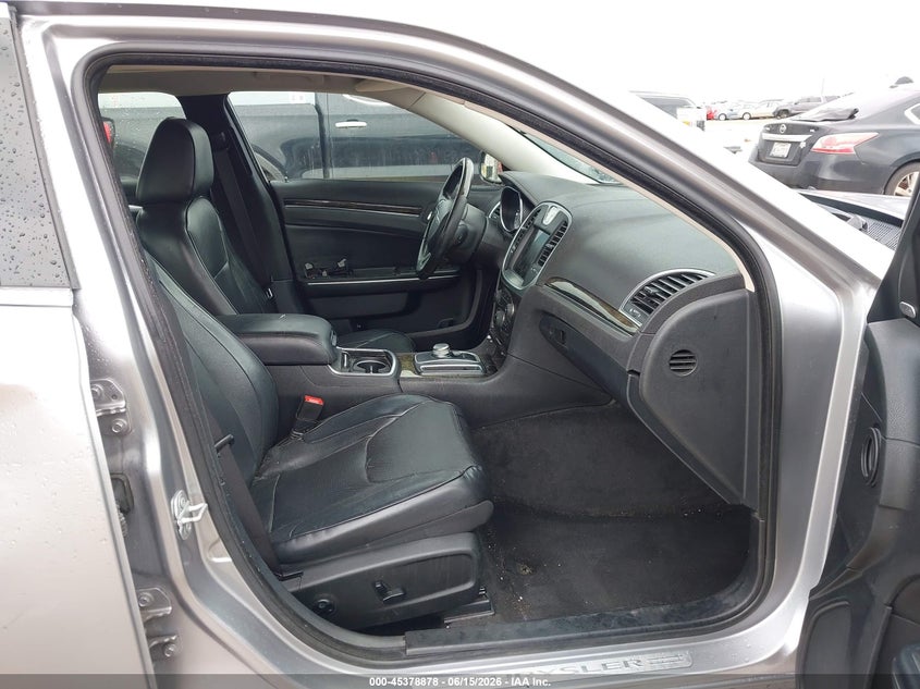 2016 Chrysler 300c VIN 2C3CCAEG2GH190121 IAAI salvage auction — RIGHT REAR, Salvage Title, sold $1,750 on 2026-08-20 (photo 5)