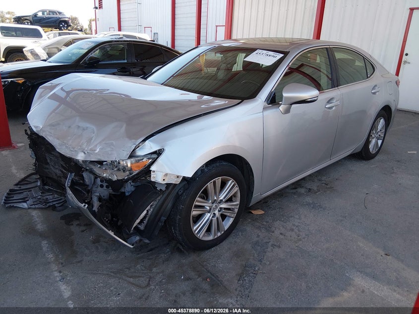 2015 Lexus ES VIN JTHBK1GG2F2187085 IAAI salvage auction — FRONT END, Salvage Title, sold $3,075 on 2026-07-16 (photo 2)
