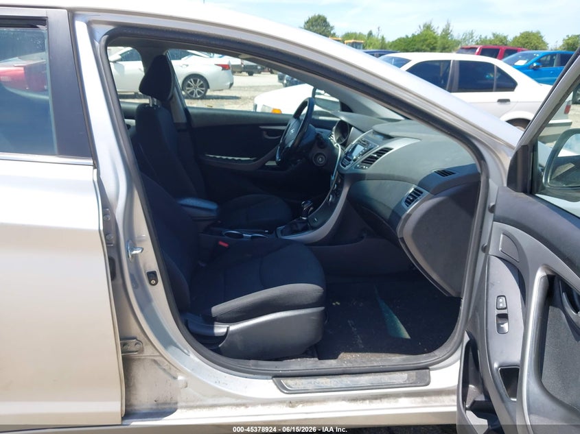 2015 Hyundai Elantra VIN KMHDH4AE6FU298675 IAAI salvage auction — NORMAL WEAR, Repossession Paperwork (Georgia), sold $750 on 2026-07-16 (photo 5)