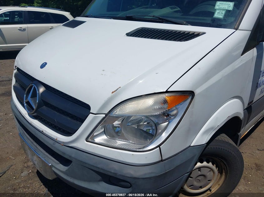 2012 Mercedes-benz Sprinter VIN WD3PE8CC8C5648269 IAAI salvage auction — NORMAL WEAR, Clear (New York), sold $775 on 2026-07-28 (photo 6)