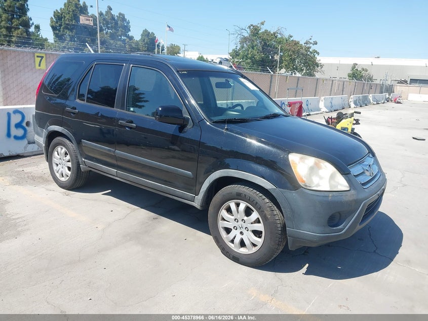 2005 Honda Cr-v VIN JHLRD78855C000244 IAAI salvage auction — NORMAL WEAR, Clear - Dealer Only (California), sold $1,500 on 2026-07-06 (photo 1)