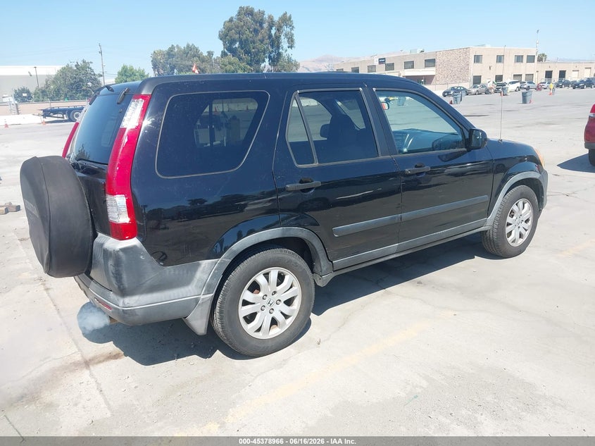 2005 Honda Cr-v VIN JHLRD78855C000244 IAAI salvage auction — NORMAL WEAR, Clear - Dealer Only (California), sold $1,500 on 2026-07-06 (photo 4)