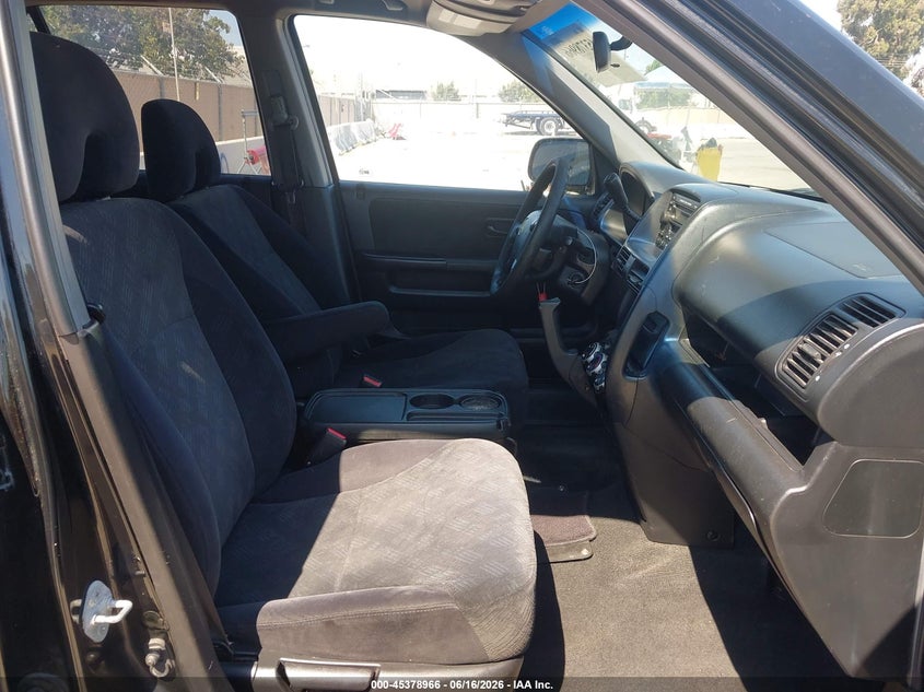 2005 Honda Cr-v VIN JHLRD78855C000244 IAAI salvage auction — NORMAL WEAR, Clear - Dealer Only (California), sold $1,500 on 2026-07-06 (photo 5)