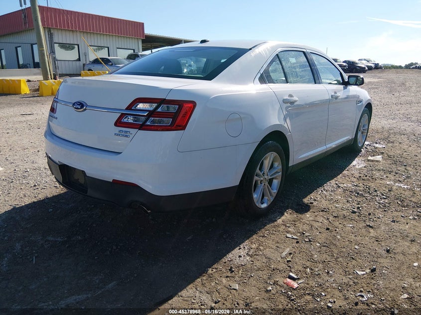 2013 Ford Taurus VIN 1FAHP2E80DG231685 IAAI salvage auction — NORMAL WEAR, Clear (Tennessee), sold $525 on 2026-07-09 (photo 4)