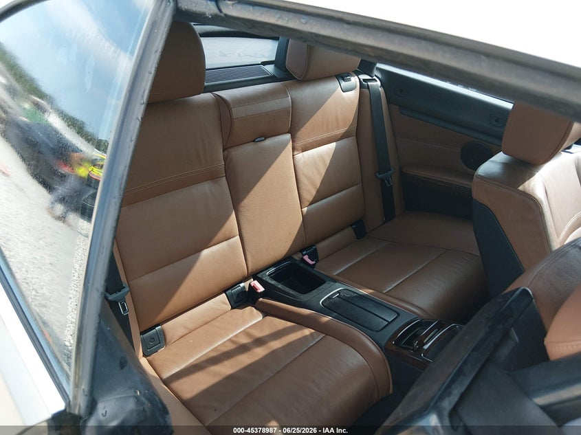 2007 BMW 3 series VIN WBAWL73517PX46540 IAAI salvage auction — NORMAL WEAR, Clear (Alabama), sold $600 on 2026-07-16 (photo 8)