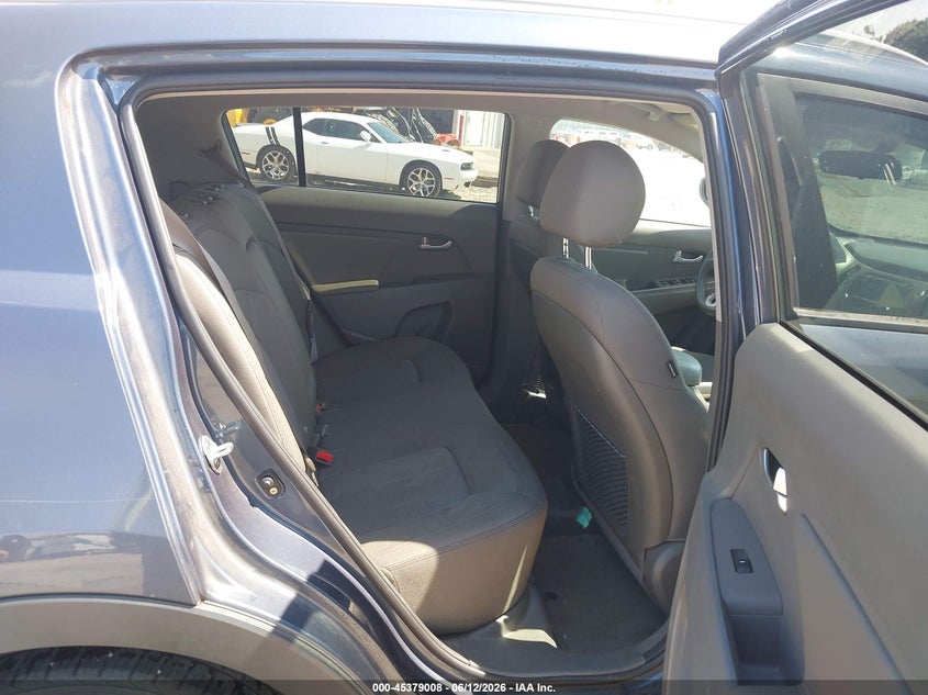 2016 Kia Sportage VIN KNDPB3AC4G7866336 IAAI salvage auction — NORMAL WEAR, Repossession Paperwork (Georgia), sold $2,050 on 2026-07-23 (photo 8)