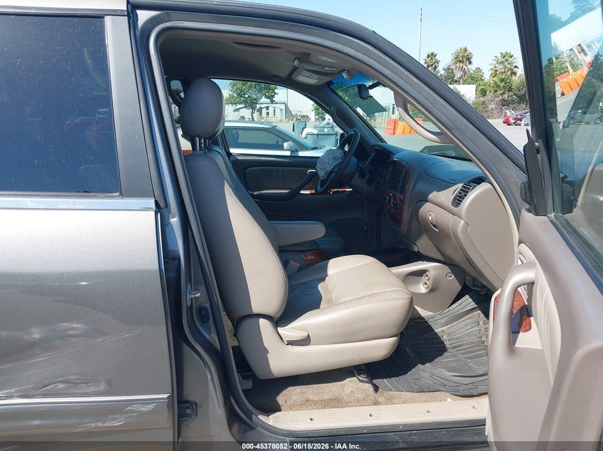 2005 Toyota Tundra VIN 5TBET381X5S473848 IAAI salvage auction — RIGHT FRONT, Salvage (California), sold $1,050 on 2026-07-06 (photo 5)