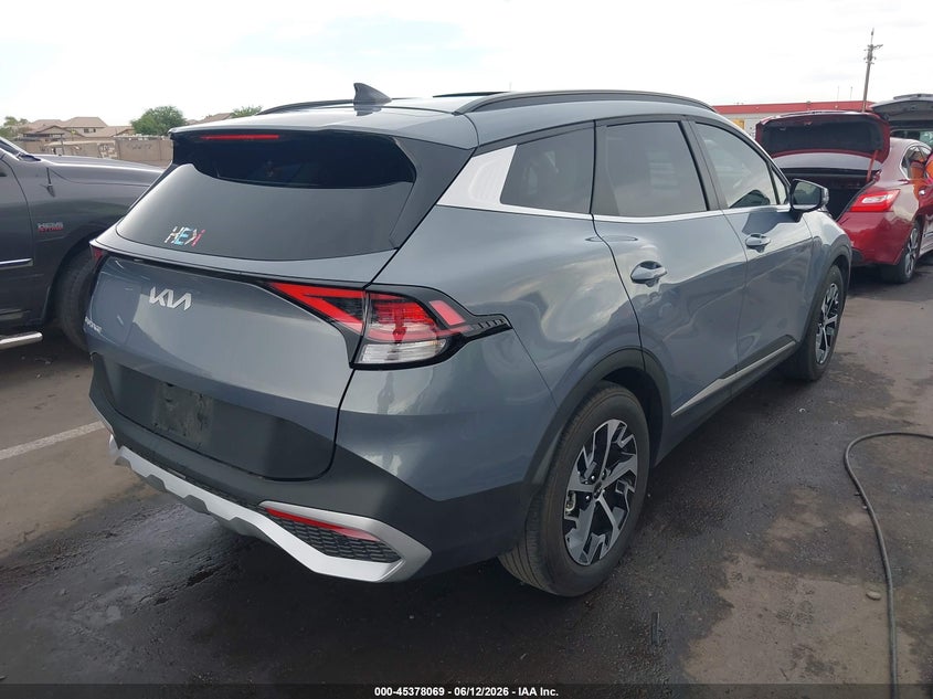 2025 Kia Sportage VIN 5XYK33DF9SG252584 IAAI salvage auction — LEFT FRONT, Salvage Title, sold $7,800 on 2026-07-21 (photo 4)
