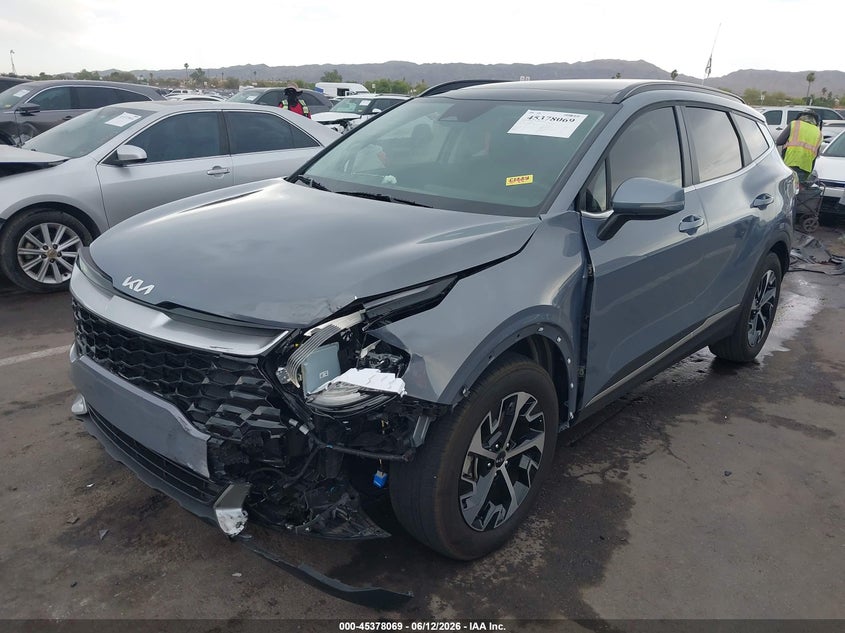 2025 Kia Sportage VIN 5XYK33DF9SG252584 IAAI salvage auction — LEFT FRONT, Salvage Title, sold $7,800 on 2026-07-21 (photo 6)