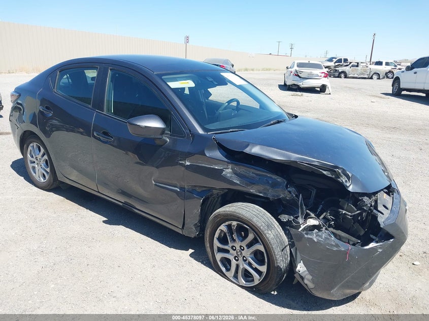 2016 Scion Ia VIN 3MYDLBZV5GY135480 IAAI salvage auction — RIGHT FRONT, Salvage Title, sold $725 on 2026-08-02 (photo 1)