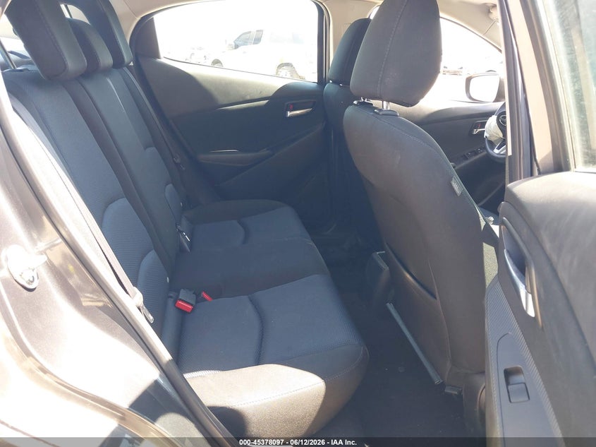 2016 Scion Ia VIN 3MYDLBZV5GY135480 IAAI salvage auction — RIGHT FRONT, Salvage Title, sold $725 on 2026-08-02 (photo 8)