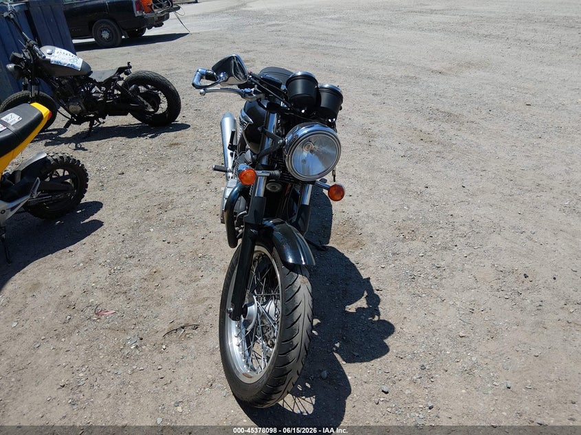 2013 Triumph motorcycle Thruxton VIN SMT920K18DT572978 IAAI salvage auction — SIDE, Salvage (California), sold $675 on 2026-07-14 (photo 5)
