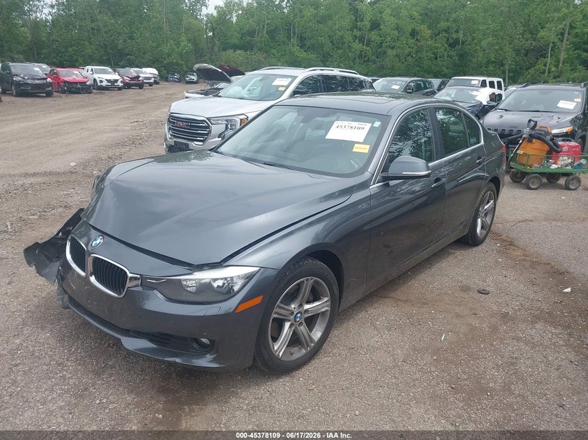 2015 BMW 3er VIN WBA3B3G52FNR85548 IAAI salvage auction — RIGHT FRONT, Salvage (Ohio), sold $775 on 2026-07-28 (photo 2)