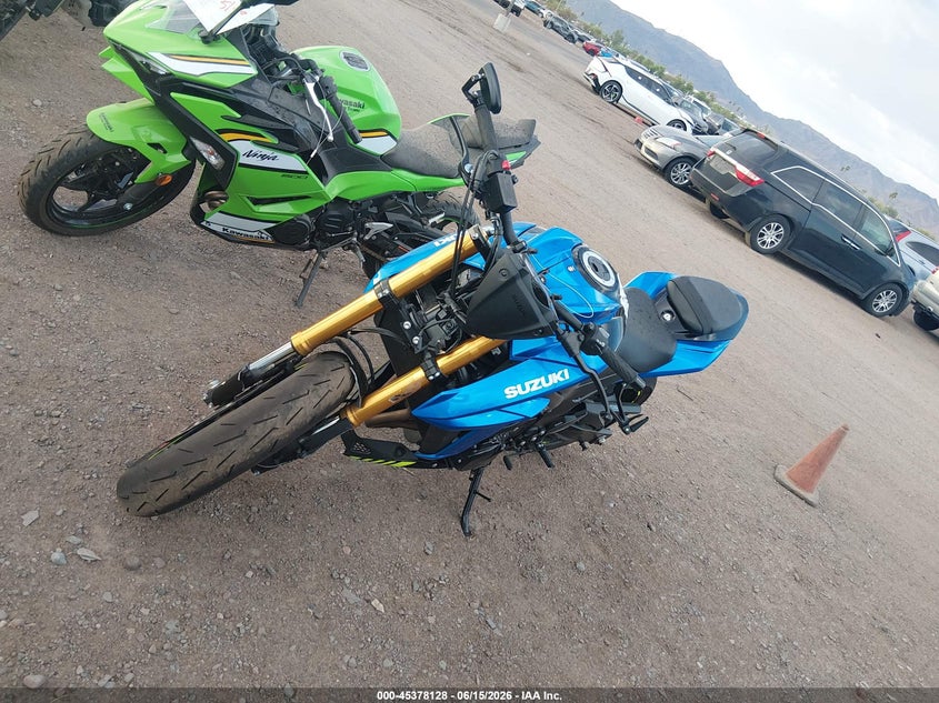 2022 Suzuki Gsx-s VIN JS1C533DXN7100193 IAAI salvage auction — FRONT END, Salvage (Arizona), sold $2,250 on 2026-07-08 (photo 2)