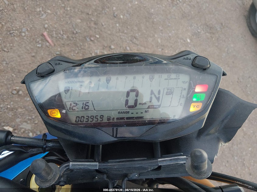 2022 Suzuki Gsx-s VIN JS1C533DXN7100193 IAAI salvage auction — FRONT END, Salvage (Arizona), sold $2,250 on 2026-07-08 (photo 7)