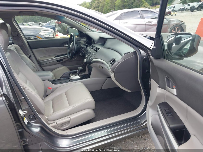 2008 Honda Accord VIN JHMCP26808C077509 IAAI salvage auction — REAR END, Salvage (Georgia), sold $1,250 on 2026-07-15 (photo 5)