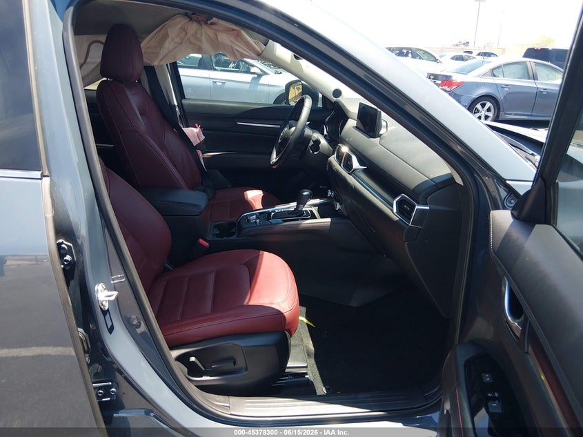 2025 Mazda Cx-5 VIN JM3KFBCM1S0569242 IAAI salvage auction — SIDE, Salvage Title, sold $8,400 on 2026-08-02 (photo 5)
