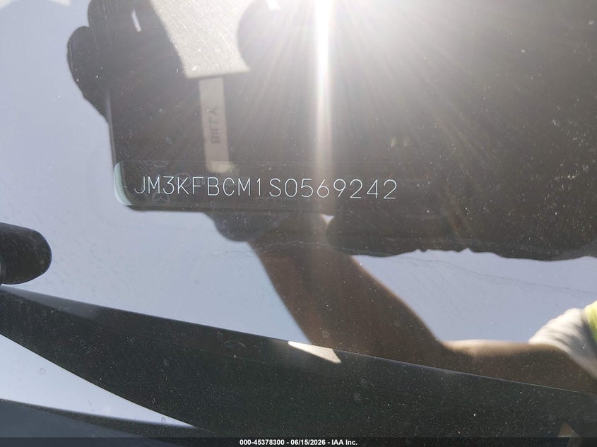 2025 Mazda Cx-5 VIN JM3KFBCM1S0569242 IAAI salvage auction — SIDE, Salvage Title, sold $8,400 on 2026-08-02 (photo 9)