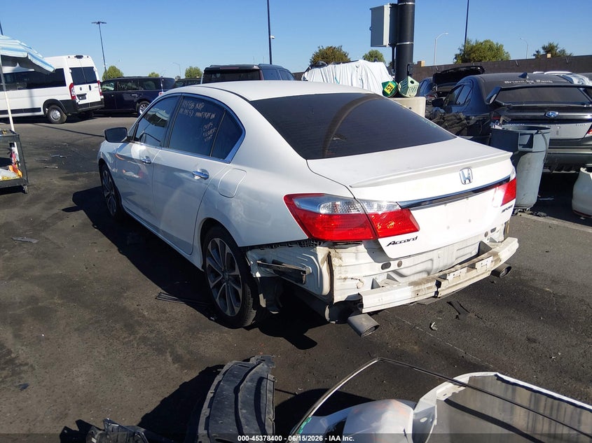 2015 Honda Accord VIN 1HGCR2F56FA185824 IAAI salvage auction — RIGHT SIDE, Salvage Certificate (California), sold $3,000 on 2026-07-10 (photo 3)