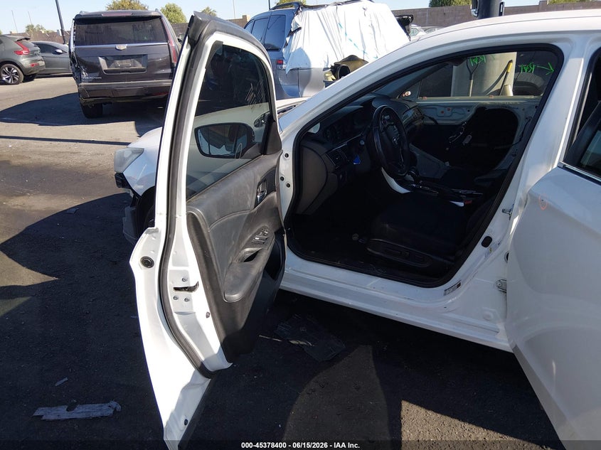 2015 Honda Accord VIN 1HGCR2F56FA185824 IAAI salvage auction — RIGHT SIDE, Salvage Certificate (California), sold $3,000 on 2026-07-10 (photo 5)