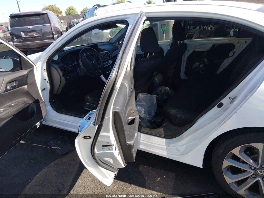 2015 Honda Accord VIN 1HGCR2F56FA185824 IAAI salvage auction — RIGHT SIDE, Salvage Certificate (California), sold $3,000 on 2026-07-10 (photo 8)