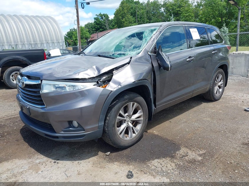 2015 Toyota Highlander VIN 5TDBKRFH9FS146570 IAAI salvage auction — LEFT FRONT, Salvage (New Jersey), sold $6,100 on 2026-07-16 (photo 2)