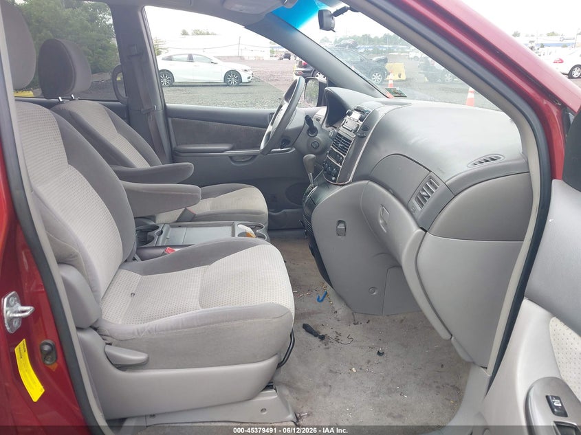 2009 Toyota Sienna VIN 5TDZK23C69S254616 IAAI salvage auction — NORMAL WEAR, Clear (New Jersey), sold $875 on 2026-07-14 (photo 5)