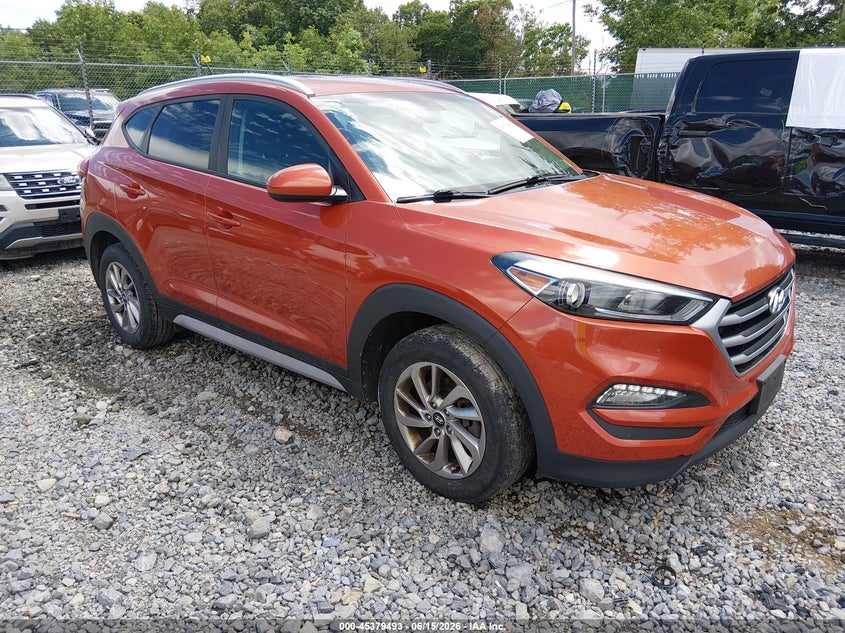 2017 Hyundai Tucson VIN KM8J3CA4XHU477727 IAAI salvage auction — SIDE, Salvage (West Virginia), sold $3,450 on 2026-07-29 (photo 1)
