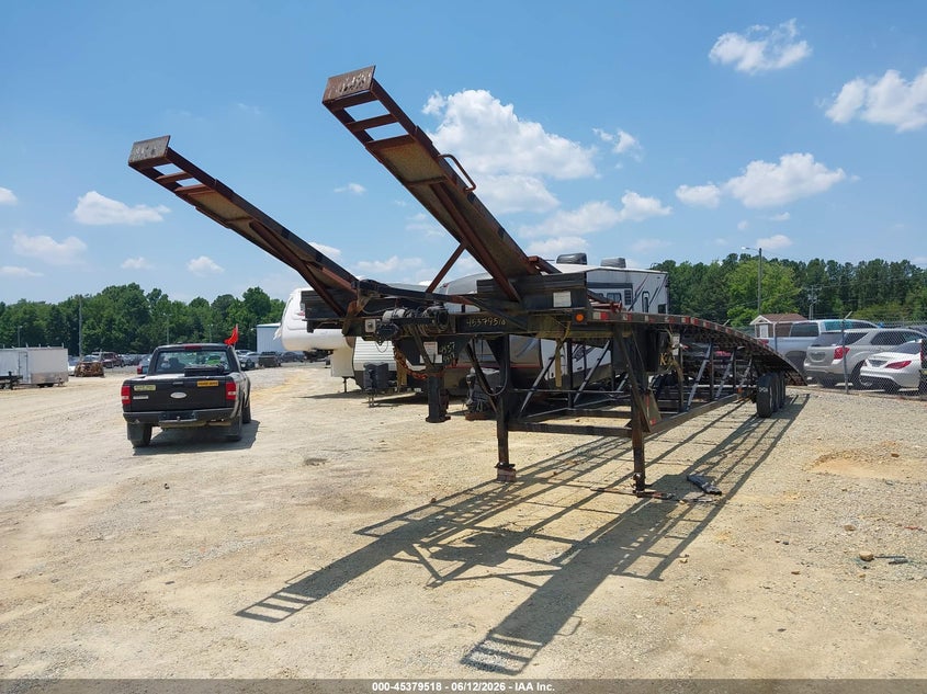 2015 Kaufman trailers Trailer VIN 5VGFW5039FL005545 IAAI salvage auction — UNKNOWN, Clear (North Carolina), sold $2,000 on 2026-07-29 (photo 2)