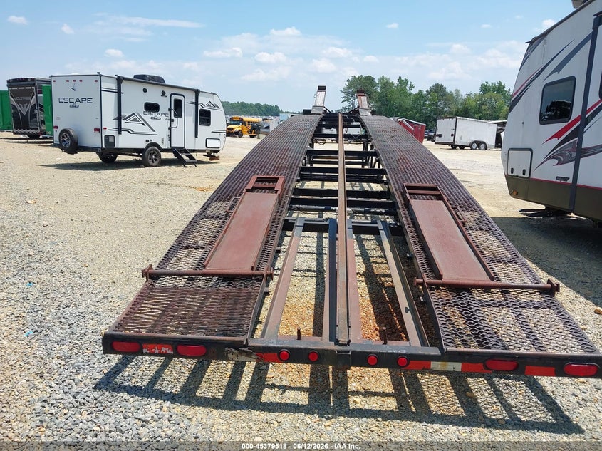 2015 Kaufman trailers Trailer VIN 5VGFW5039FL005545 IAAI salvage auction — UNKNOWN, Clear (North Carolina), sold $2,000 on 2026-07-29 (photo 8)