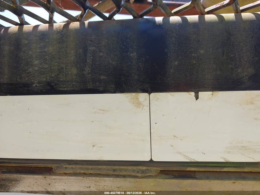 2015 Kaufman trailers Trailer VIN 5VGFW5039FL005545 IAAI salvage auction — UNKNOWN, Clear (North Carolina), sold $2,000 on 2026-07-29 (photo 9)